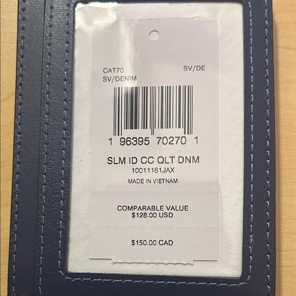 Coach Slim ID Card Case with Silver Hardware & Quilted Denim NWT $128 Retail - Picture 3 of 4